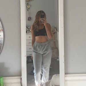 Small grey sweat pants